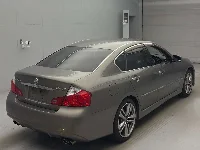 Цена авто Nissan Fuga с аукционов Японии, номер кузова Y50, пробег 101 000, оценка 2