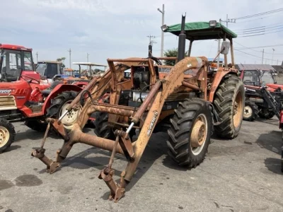 KUBOTA KUBOTA