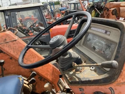 KUBOTA KUBOTA
