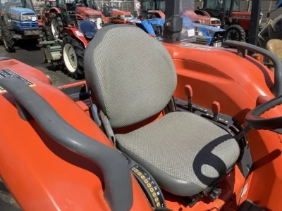 KUBOTA KUBOTA