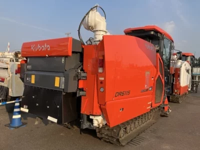 KUBOTA KUBOTA