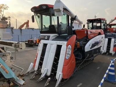 KUBOTA KUBOTA