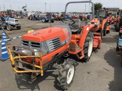 KUBOTA KUBOTA