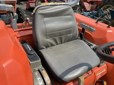 KUBOTA KUBOTA
