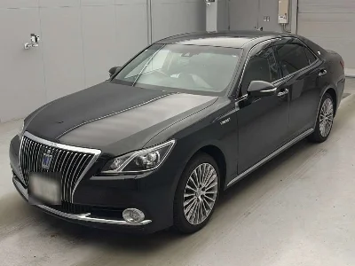 TOYOTA CROWN MAJESTA