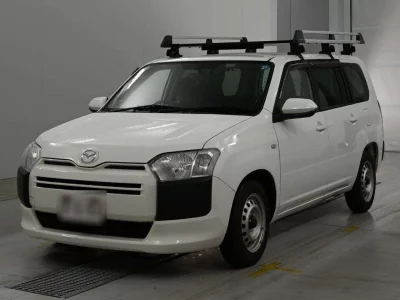 MAZDA FAMILIA VAN