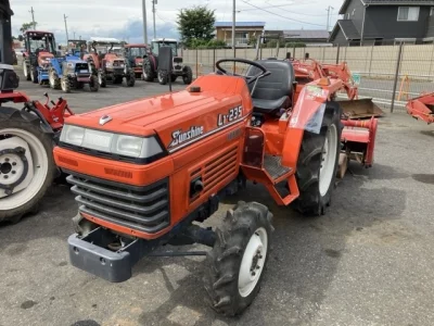 KUBOTA KUBOTA