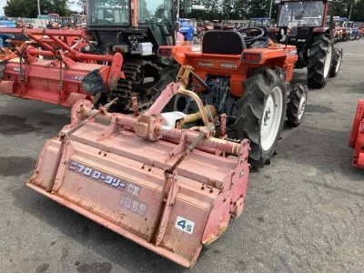KUBOTA KUBOTA