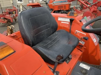 KUBOTA KUBOTA