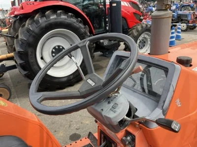 KUBOTA KUBOTA