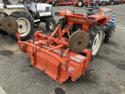KUBOTA KUBOTA