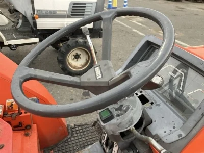 KUBOTA KUBOTA