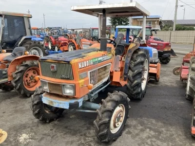 KUBOTA KUBOTA