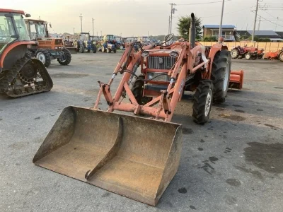 KUBOTA KUBOTA
