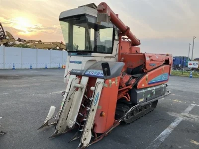 KUBOTA KUBOTA