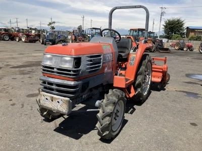 KUBOTA KUBOTA