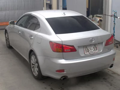 LEXUS IS