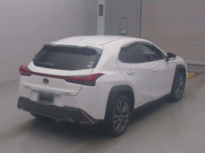 LEXUS UX