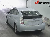 Цена авто Toyota Prius с аукционов Японии, номер кузова ZVW30, пробег 140 000, оценка 8