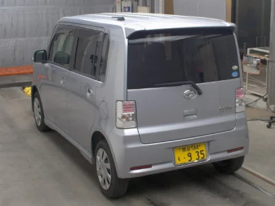 DAIHATSU MOVE CONTE
