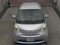 Toyota iQ
