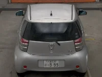 Цена авто Toyota iQ с аукционов Японии, номер кузова KGJ10, пробег 221 000, оценка 2