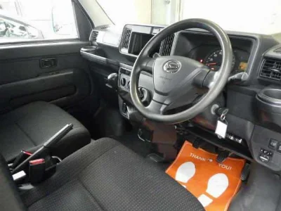 DAIHATSU HIJET VAN