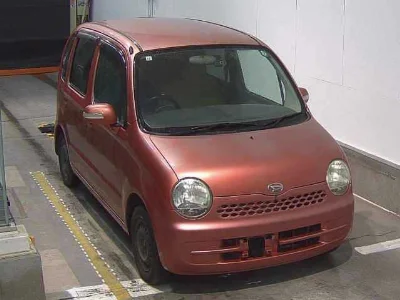 DAIHATSU MOVE LATTE