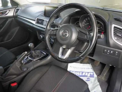 MAZDA AXELA