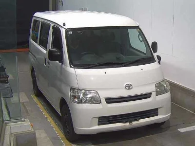 TOYOTA TOWN ACE VAN