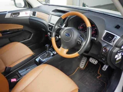 SUBARU EXIGA CROSSOVER 7