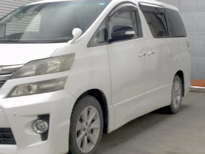 TOYOTA VELLFIRE