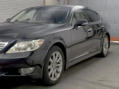LEXUS LS