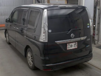 NISSAN SERENA