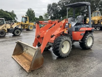 KUBOTA KUBOTA