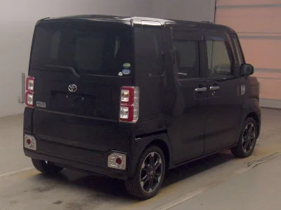 TOYOTA PIXIS MEGA