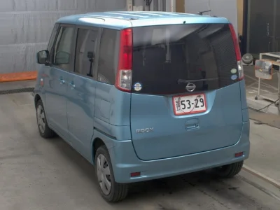 NISSAN ROOX