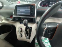 Цена авто Toyota Sienta с аукционов Японии, номер кузова NSP170G, пробег 96 000, оценка 4
