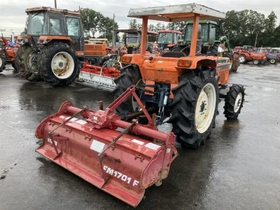KUBOTA KUBOTA