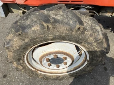 KUBOTA KUBOTA