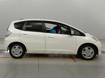 Honda FIT HYBRID
