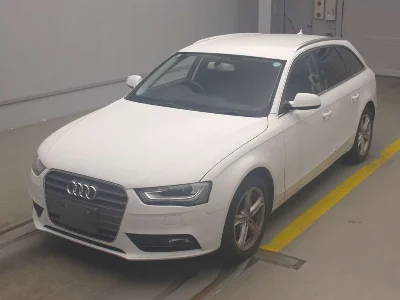 AUDI A4 AVANTE