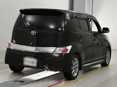 TOYOTA BB
