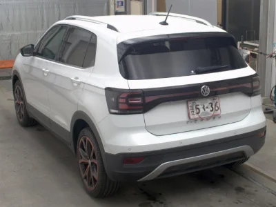 VOLKSWAGEN T-CROSS