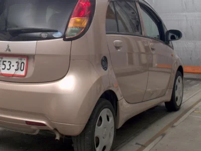 MITSUBISHI I