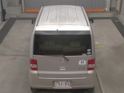 DAIHATSU MOVE CONTE