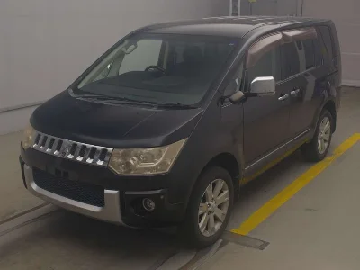 MITSUBISHI DELICA D5