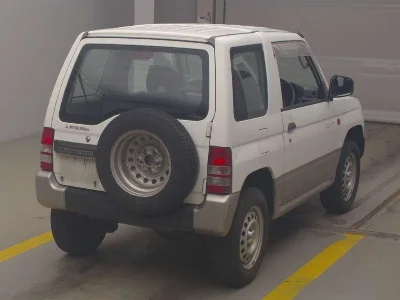 MITSUBISHI PAJERO MINI