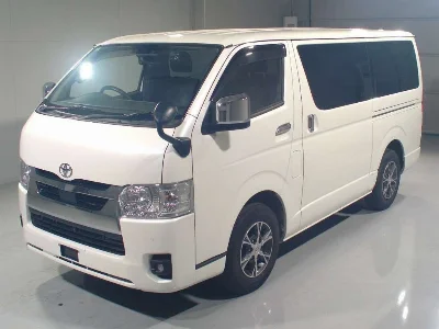 TOYOTA HIACE VAN