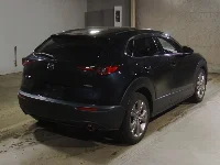Цена авто Mazda CX-30 с аукционов Японии, номер кузова DMEP, пробег 87 000, оценка 8